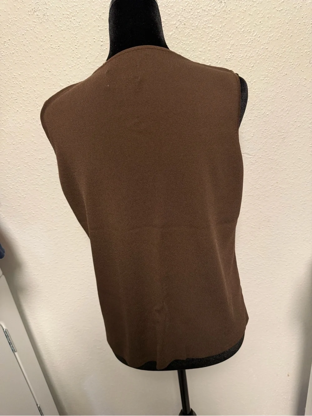 Chico's Brown V-Neck Sleeveless Tank Top - Picture 2 of 4